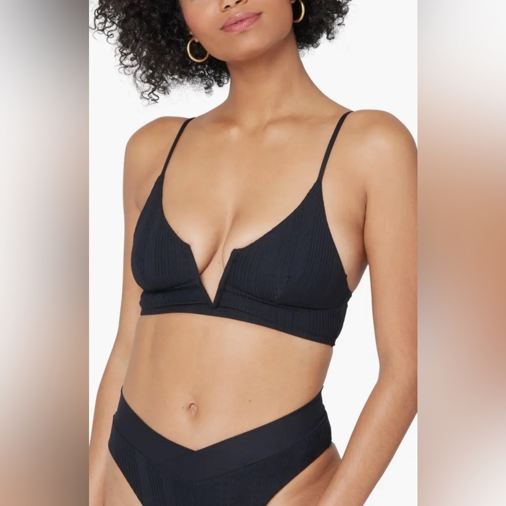 NWT L Space by Monica Wise Size XS Siren Bikini Top Black